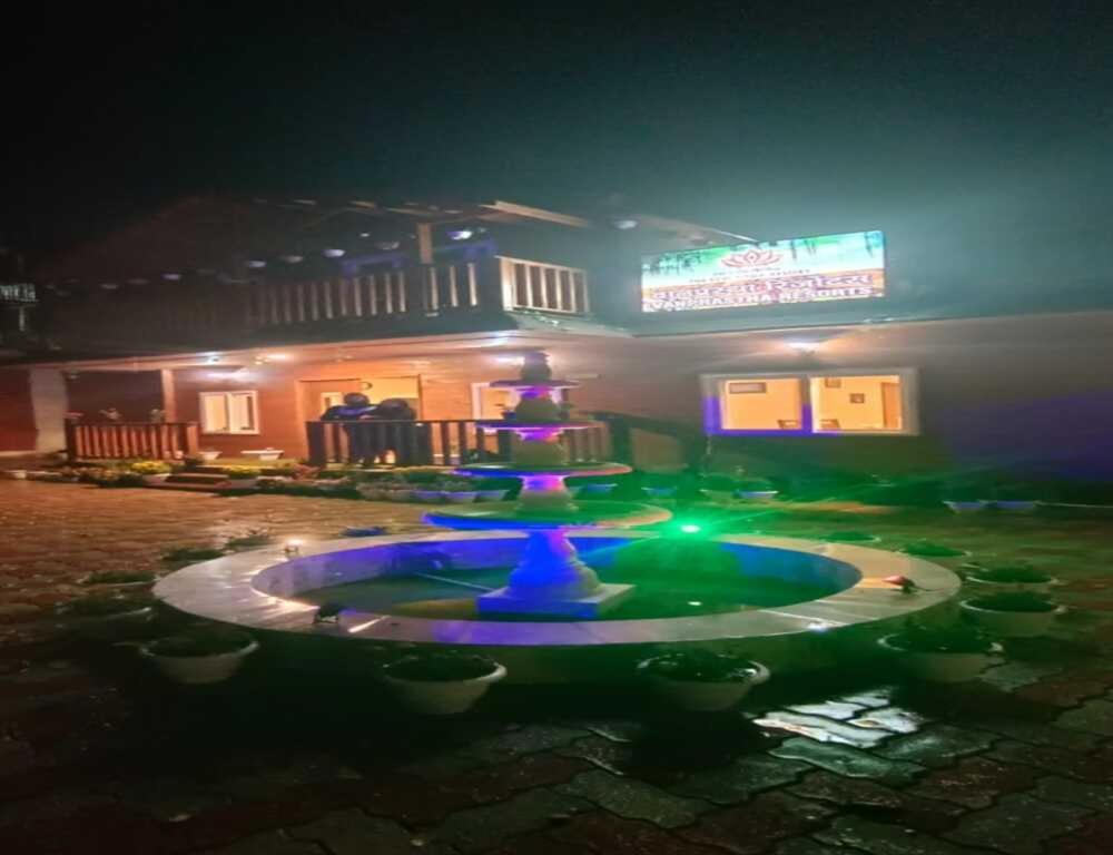 Vanprastha Resorts Dwarahat エクステリア 写真