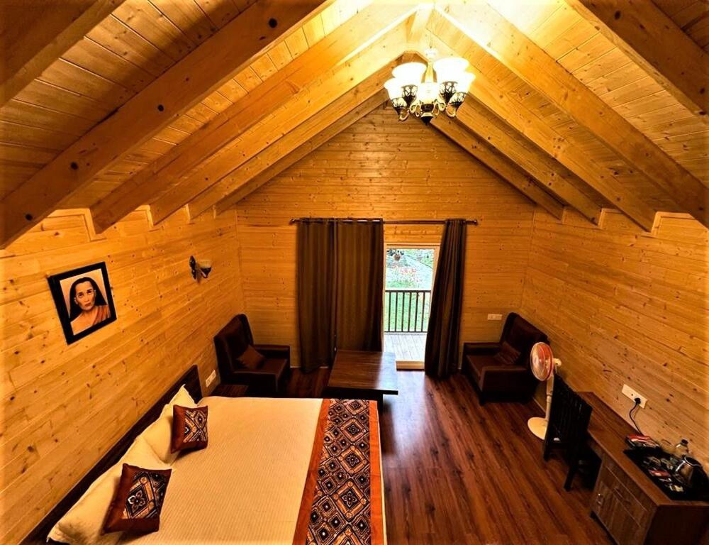 Vanprastha Resorts Dwarahat エクステリア 写真