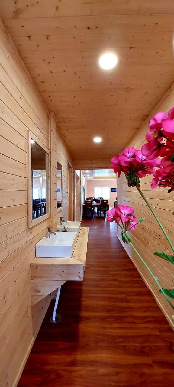 Vanprastha Resorts Dwarahat エクステリア 写真